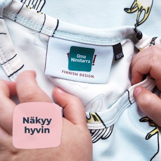 Tilaa neliön mallinen nimitarra netistä yksilöitynä | Omanimitarra.fi