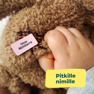 Tilaa pitkulainen nimitarra netistä, konepesun kestävä | Omanimitarra.fi